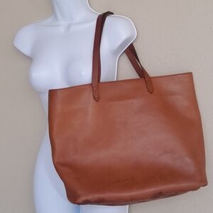 Madewell large zippered transport tote Leather
